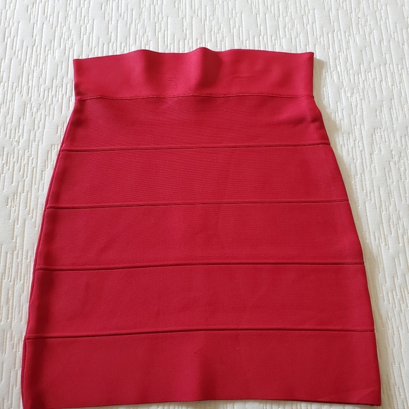 BCBG Max Azria bandage skirt - Picture 2 of 3